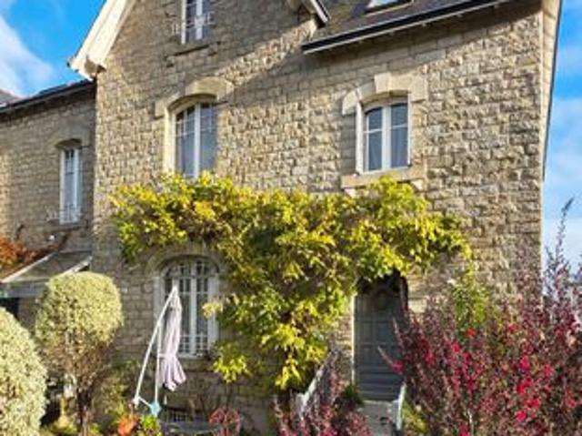 Maison 7 pièces 170 m²