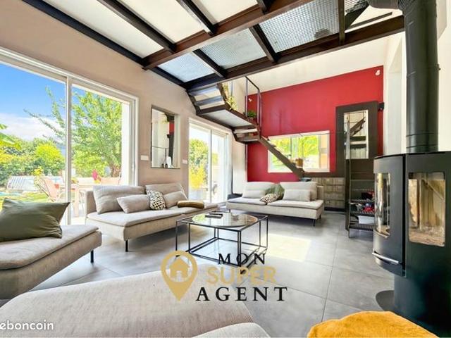 Maison 7 pièces 180 m²