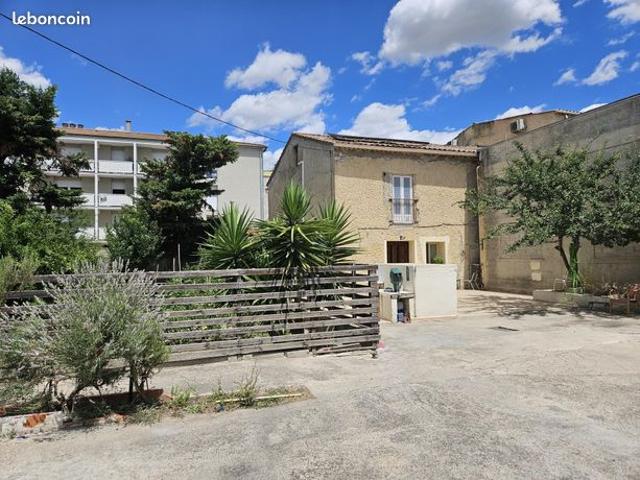 Maison 7 pièces 180 m²