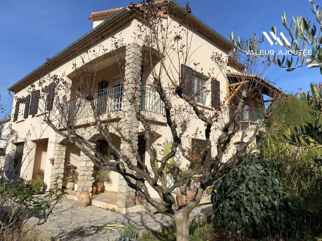 Maison 7 pièces 180 m²
