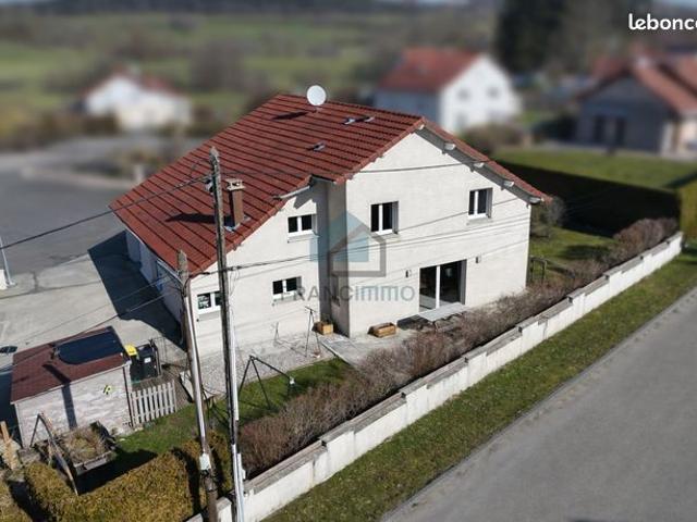 Maison 7 pièces 180 m²