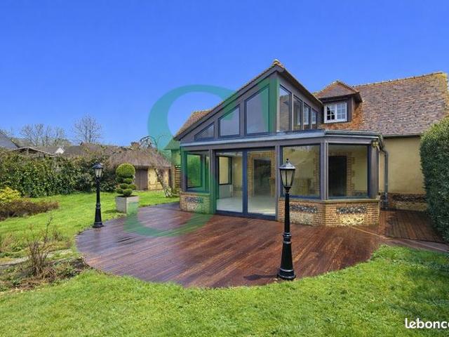 Maison 7 pièces 180 m²