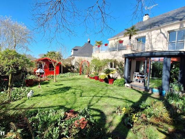 Maison 7 pièces 180 m²