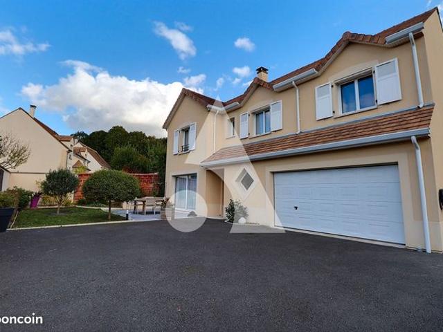 Maison 7 pièces 180 m²