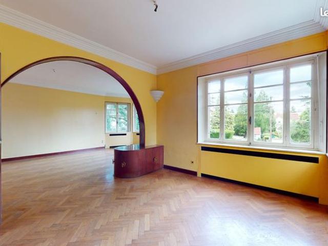 Maison 7 pièces 180 m²