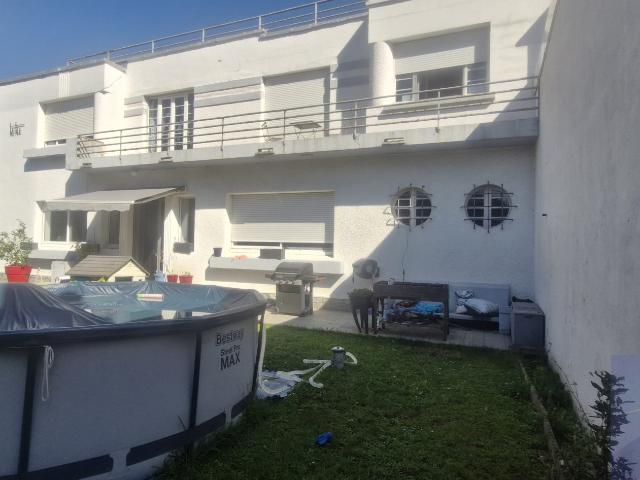 Maison 7 pièces 180 m²