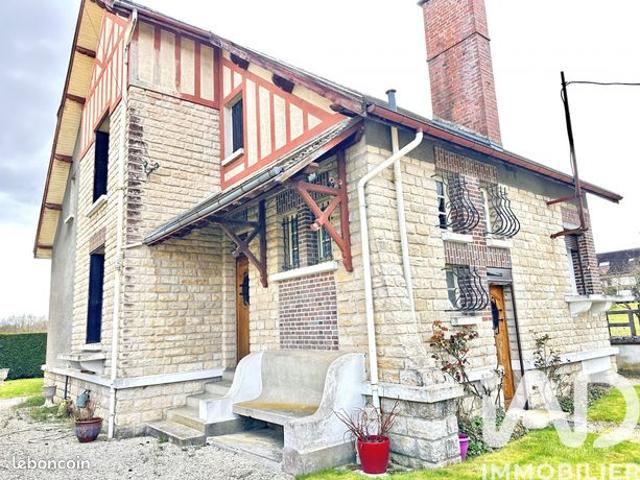 Maison 7 pièces 180 m²