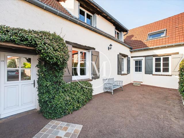 Maison 7 pièces 180 m²