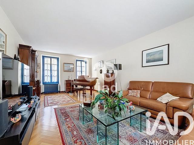 Maison 7 pièces 180 m²