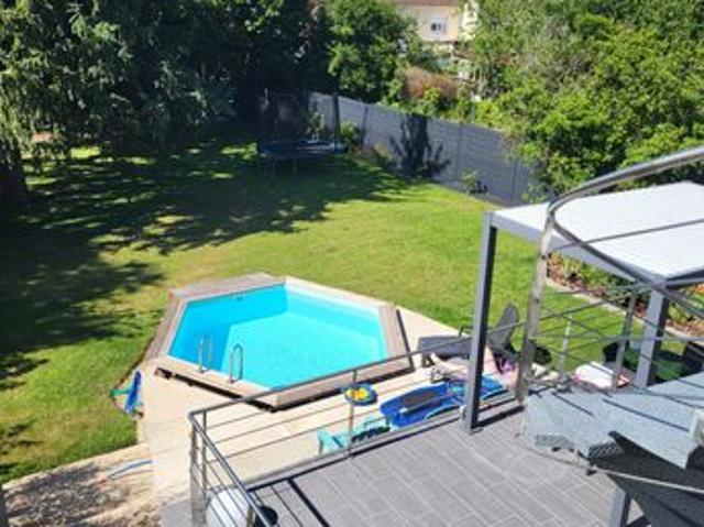 Maison 7 pièces 180 m²