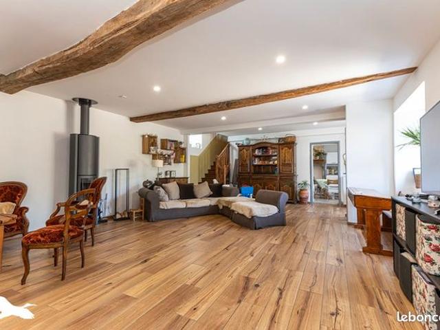 Maison 7 pièces 180 m²
