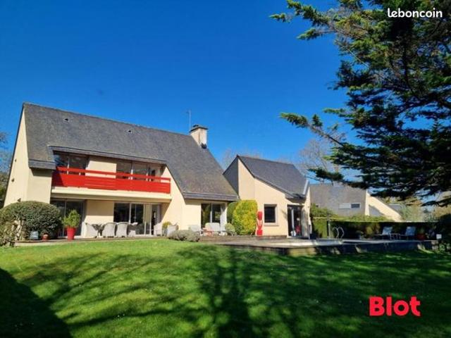 Maison 7 pièces 180 m²