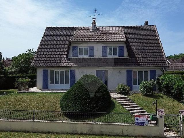 Maison 7 pièces 180 m²