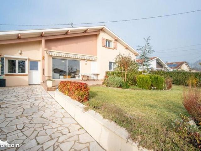 Maison 7 pièces 180 m²