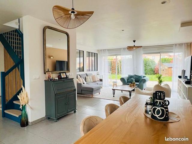 Maison 7 pièces 180 m²