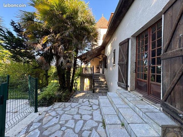Maison 7 pièces 180 m²