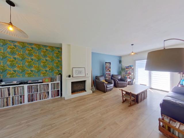 Maison 7 pièces 180 m²