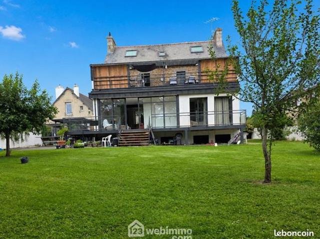 Maison 7 pièces 180 m²