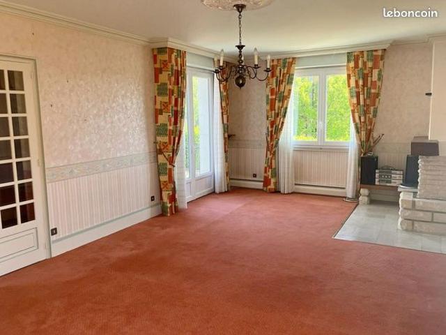 Maison 7 pièces 180 m²