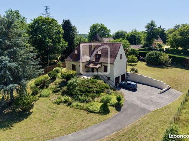 Maison 7 pièces 180 m²