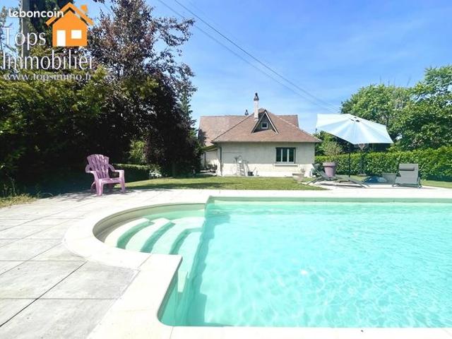 Maison 7 pièces 180 m²