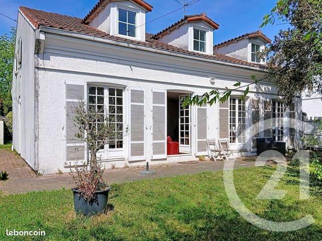 Maison 7 pièces 180 m²