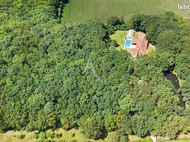 Maison 7 pièces 180 m²