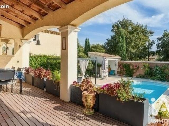 Maison 7 pièces 180 m²