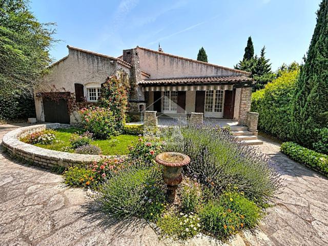 Maison 7 pièces 180 m²