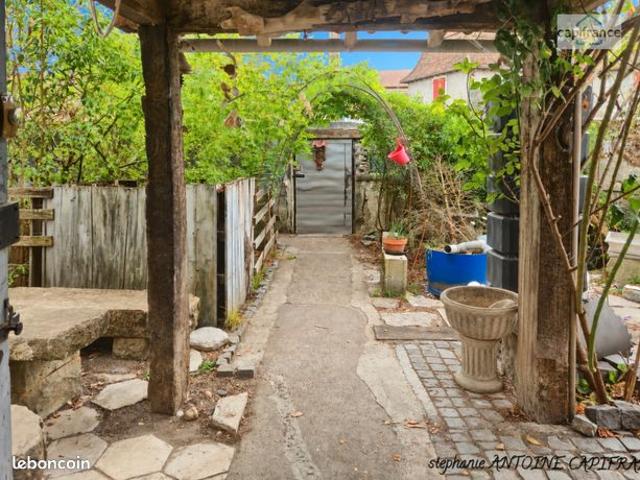 Maison 7 pièces 180 m²