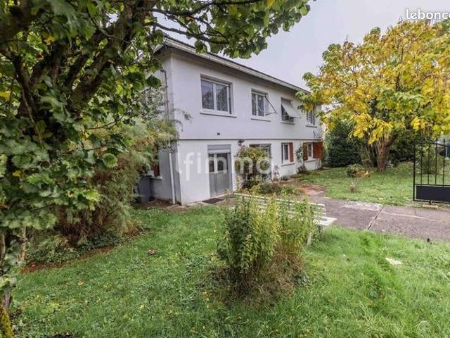 Maison 7 pièces 180 m²