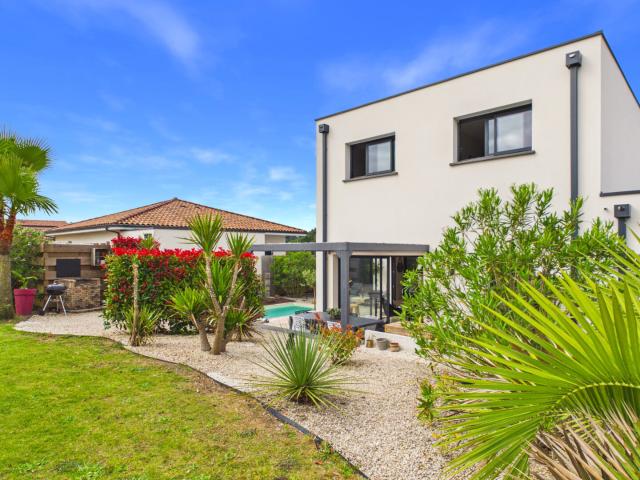 Maison 7 pièces 180 m²