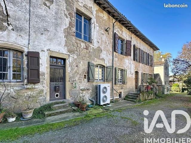 Maison 7 pièces 180 m²