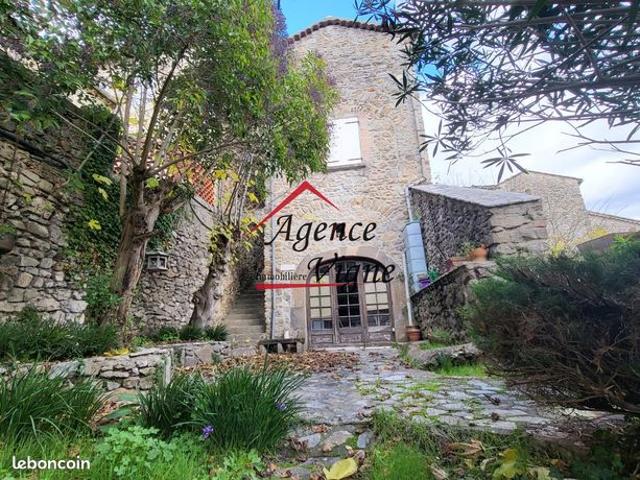 Maison 7 pièces 180 m²