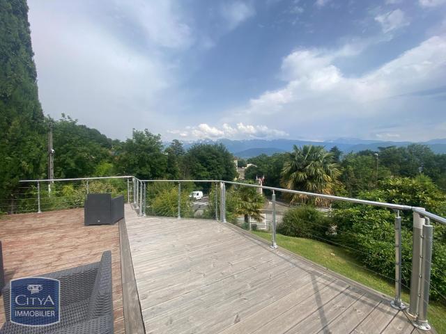 Maison 7 pièces 180 m²