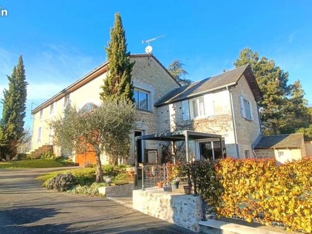 Maison 7 pièces 180 m²