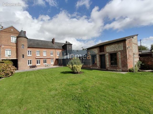 Maison 7 pièces 180 m²