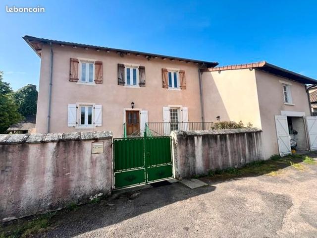 Maison 7 pièces 180 m²