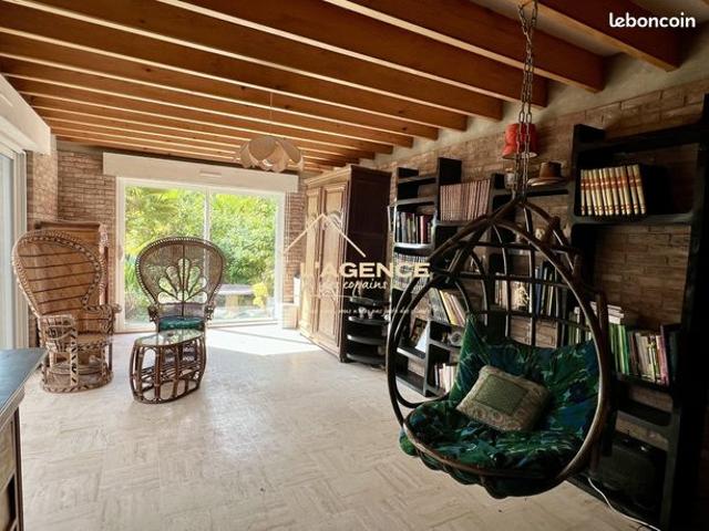 Maison 7 pièces 180 m²