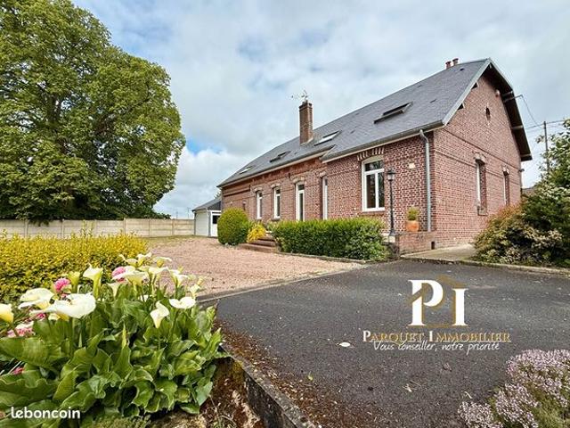 Maison 7 pièces 180 m²