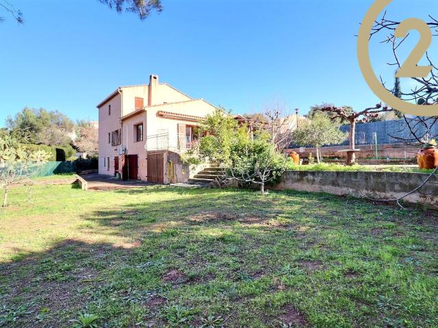 Maison 7 pièces 180 m²