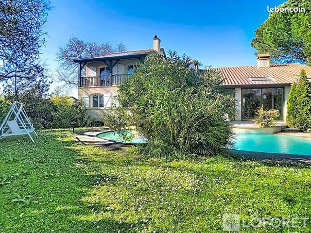 Maison 7 pièces 180 m²