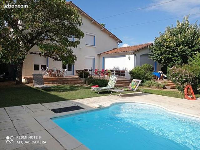 Maison 7 pièces 180 m²