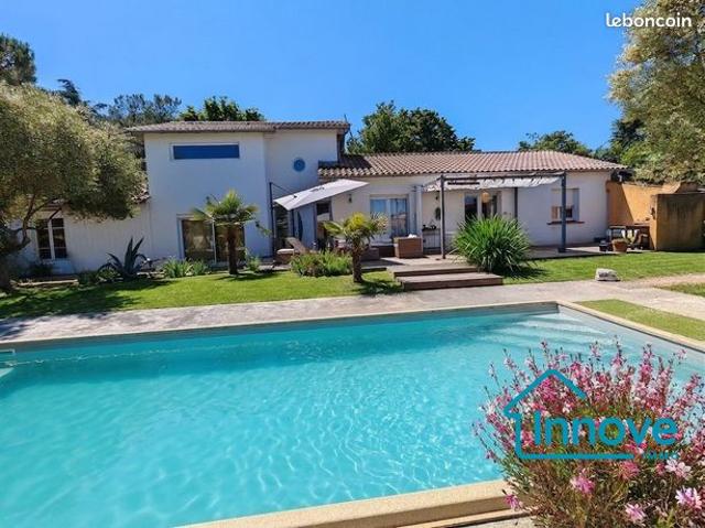 Maison 7 pièces 180 m²