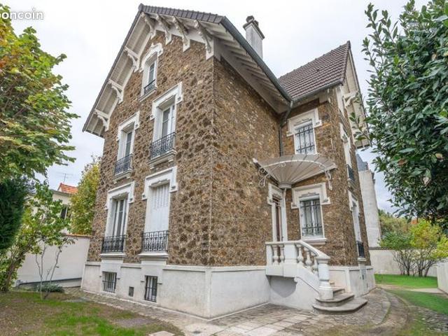 Maison 7 pièces 180 m²
