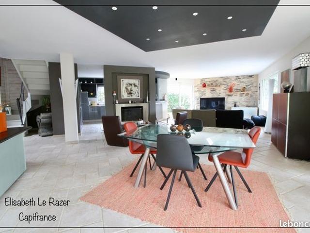 Maison 7 pièces 180 m²