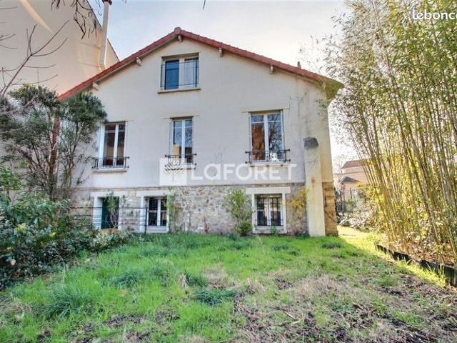 Maison 7 pièces 180 m²