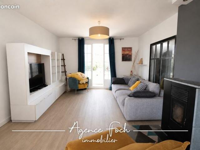 Maison 7 pièces 180 m²