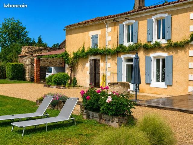Maison 7 pièces 180 m²