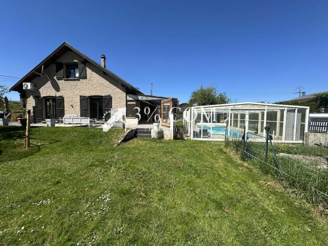 Maison 7 pièces 180 m²